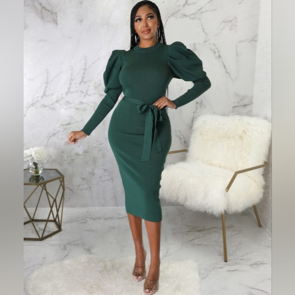 Your Majesty Lush Hunter Green Dress Size Small PTP 15" Size Large PTP 21